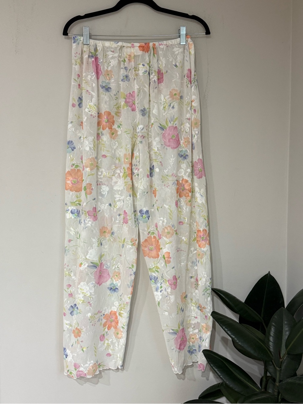 VTG Victoria’s Secret Floral Mesh Lounge/ Cover up Women’s Medium Sheer Y2K - Picture 3 of 4